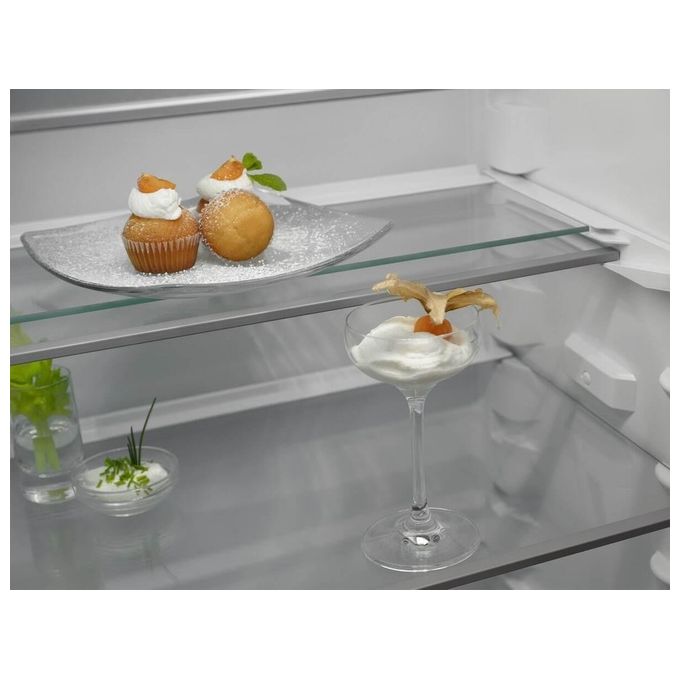 Electrolux KNP7TE75S Serie 700 Frigorifero Combinato da Incasso 376 L 188 cm Classe E 35 dB TwinTech Total No Frost colore Bianco