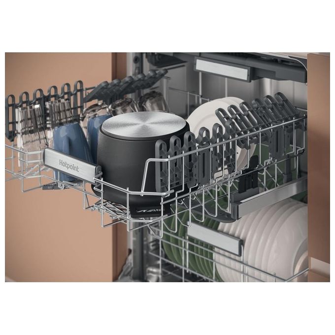 Hotpoint HM759TL Lavastoviglie da incasso a scomparsa totale 15 coperti Classe B 39 dB 9,5 L Touch (82x60x56 cm) colore Nero