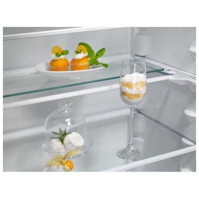 Electrolux ENG7TE75S Serie 700 Frigorifero Combinato da Incasso 376 L 188 cm Classe E 35 dB Total No Frost GreenZone colore Bianco