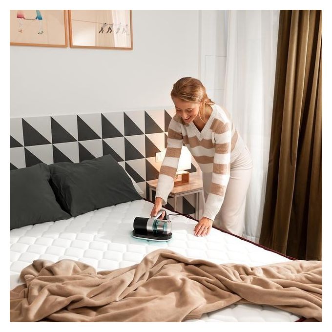 Cecotec CONGA ROCKSTAR 3000 MATTRESS Aspirapolvere Battimaterasso Senza Sacco 300W 10 kPa Filtro HEPA Luce UV-C 33 dB colore Nero