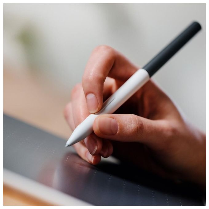 Wacom CTC4110WLW1B One S Tavoletta Grafica Small USB Bluetooth 4096 livelli di pressione 152x95 mm colore Grigio Bianco