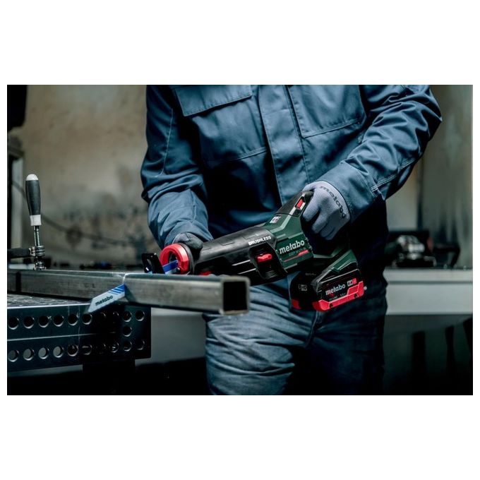 Metabo 601617840 SSEP 18 LT BL Seghetto Alternativo a Batteria Brushless 18V 3000 corse-min 32 mm corsa 3 Kg