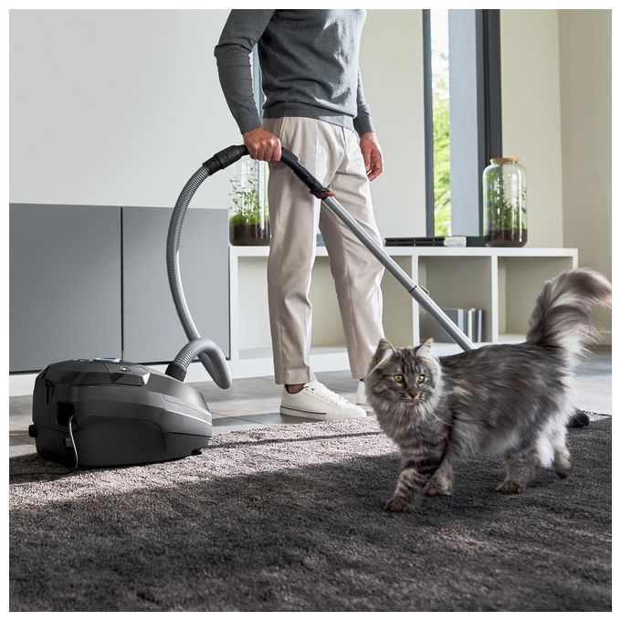 Rowenta RO4931EA Green Force Max Aspirapolvere a Traino con Sacco 4.5 L 900 W 75 dB colore Nero