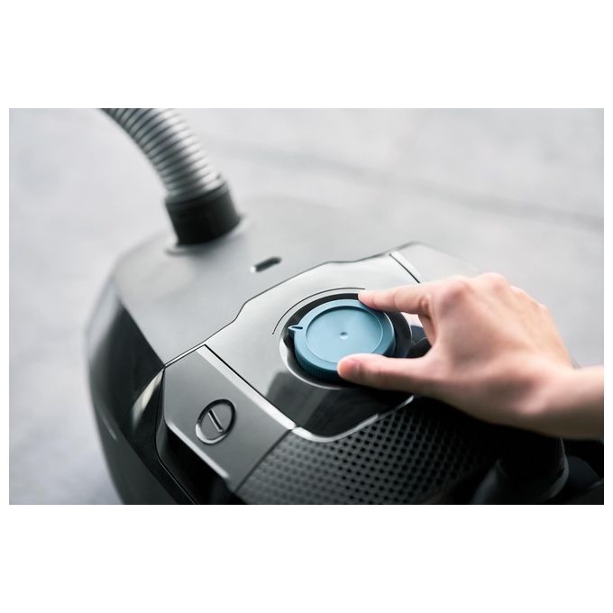 Rowenta RO4931EA Green Force Max Aspirapolvere a Traino con Sacco 4.5 L 900 W 75 dB colore Nero
