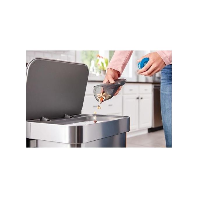 Black and Decker HLVC320B11-QW Aspirabriciole a Mano Senza Fili Batteria 12V 31AW 14 min autonomia colore Titanio