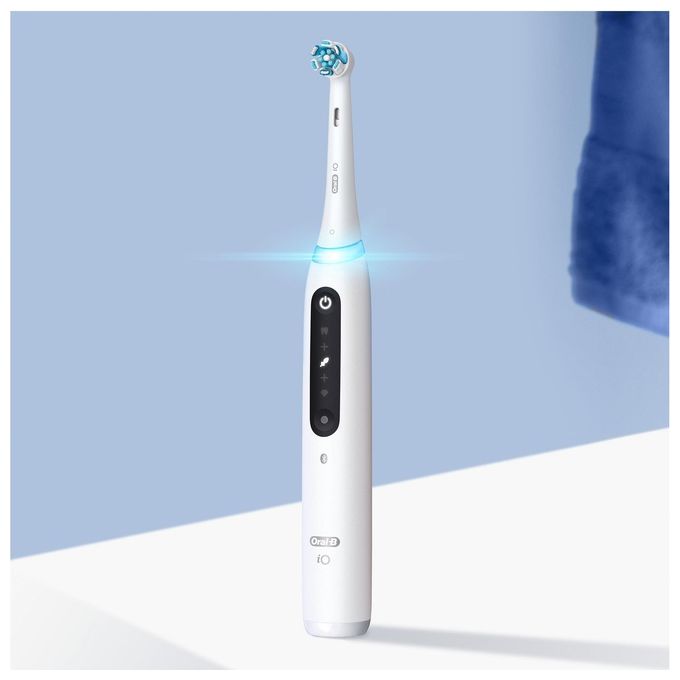 Oral-B 415060 iO Series 5 Spazzolino elettrico Tecnologia magnetica 5 modalita' Timer 2 minuti autonomia fino a 10 giorni colore Nero