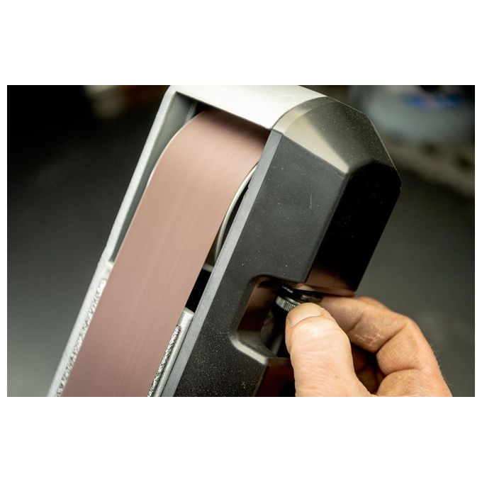 Metabo BS 200 PLUS Levigatrice Combinata a Nastro 600W 2980 rpm mola 200mm nastro 50x1000mm colore Nero Verde Grigio