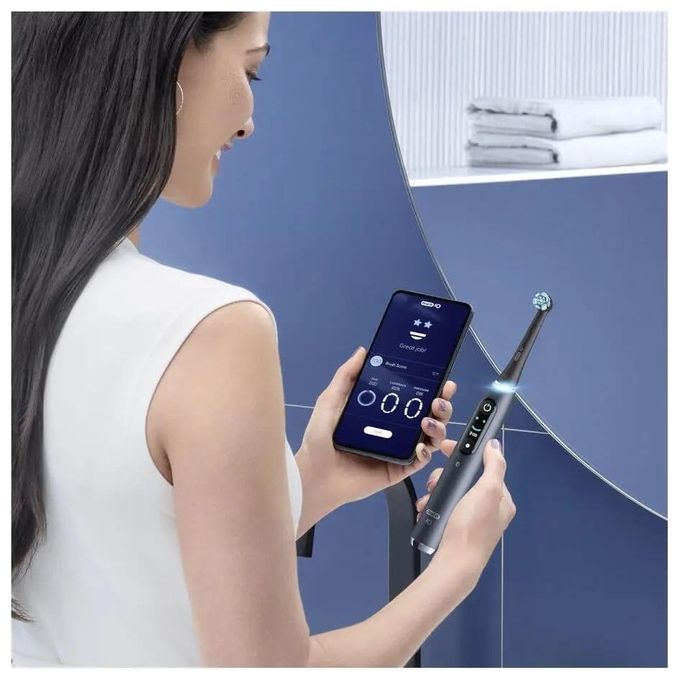 Oral-B 408666 iO Series 9N Spazzolino elettrico a vibrazione magnetica 7 modalita' Timer 2 min Schermo interattivo colore Nero