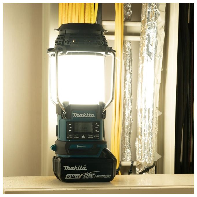 Makita DMR056 Radio a Batteria Portatile DAB DAB+ FM AM Bluetooth Lanterna Integrata IP65 LXT 18V colore Nero