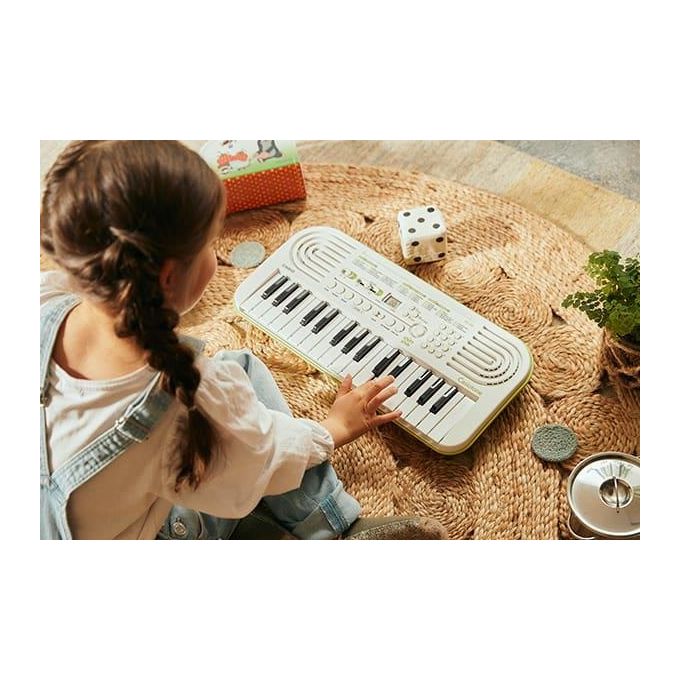 Casio SA-50 Tastiera Musicale Elettronica 32 Mini Tasti 100 Suoni 50 Ritmi LCD per Bambini colore Bianco Verde Lime