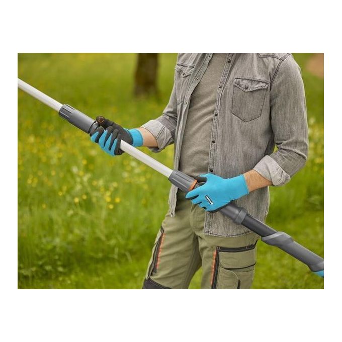 Gardena 14774-55 Troncarami Telescopico a Batteria HighCut 250 18 V Ioni di Litio 2,8 cm colore Nero Argento