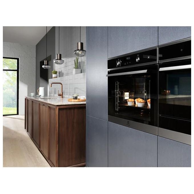 Electrolux COD3S40X Serie 600 Forno da incasso Elettrico 72 L Classe A SteamBake Funzione Pizza AquaClean (59x59x59 cm) colore Acciaio Inox