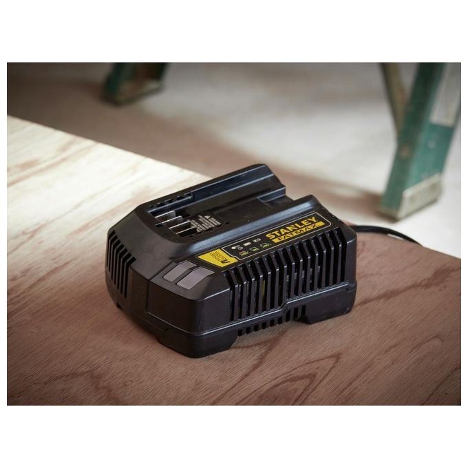 Stanley SFMCB14-QW FatMax Caricabatterie V20 Li-Ion 18V 4A ricarica 2Ah 30 min 4Ah 60 min colore Nero