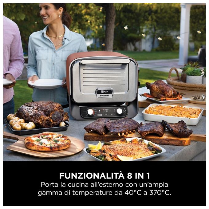 Ninja OO101EU Forno Elettrico da Esterno e Affumicatore 8 Programmi di Cottura Potenza 2400 W Temperatura Max 370 °C (45.7x54.6x38 cm) colore Inox-Rosso