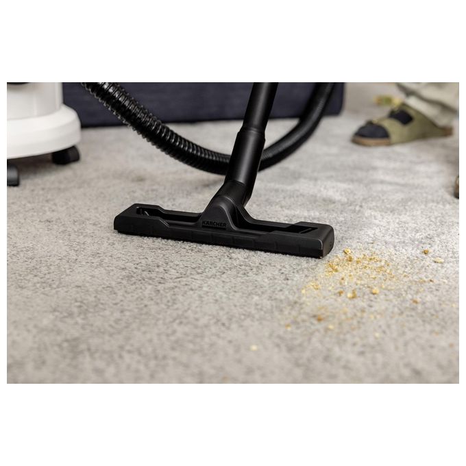 KÄRCHER 1.081-170.0 SE 4 Plus Lavatappeti 3 in 1 con Serbatoio 4 L per Acqua Pulita e Acqua Sporca Bocchetta per Pavimenti Duri e Tappezzeria colore Nero