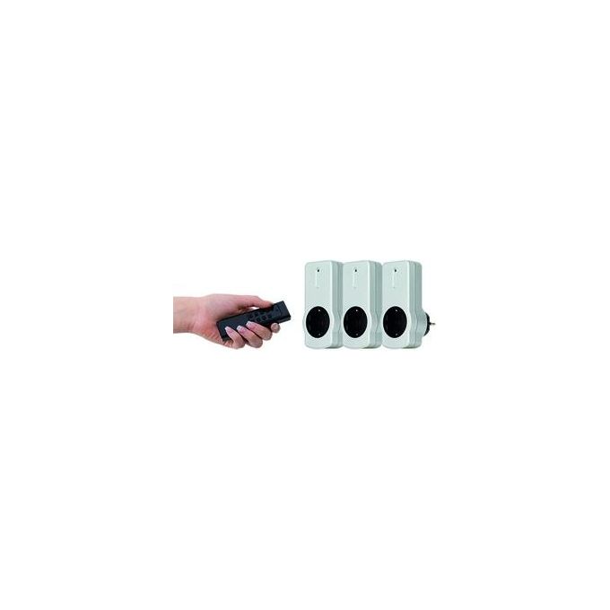 Rev Radio Socket Set Silver 3+1 2300W