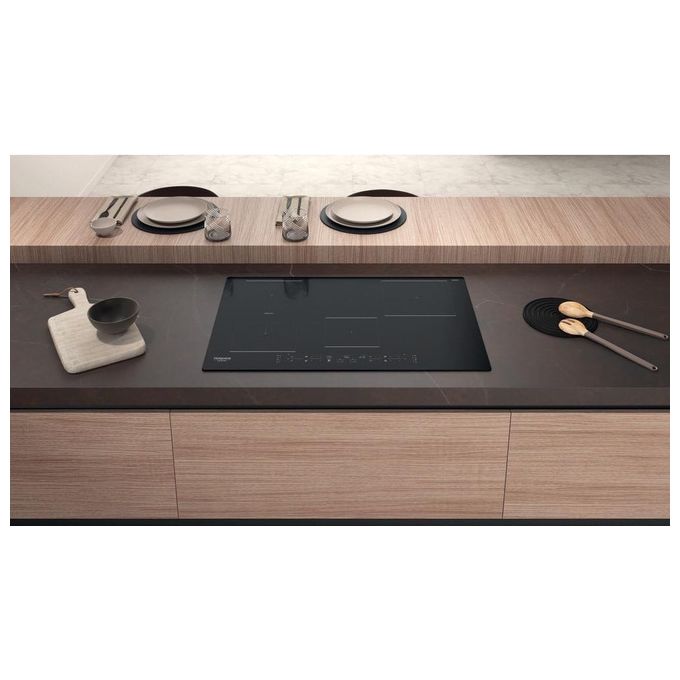Hotpoint HB 0577B NE Piano cottura induzione 77 cm 4 zone Combi Duo Active Cook controlli touch colore Nero