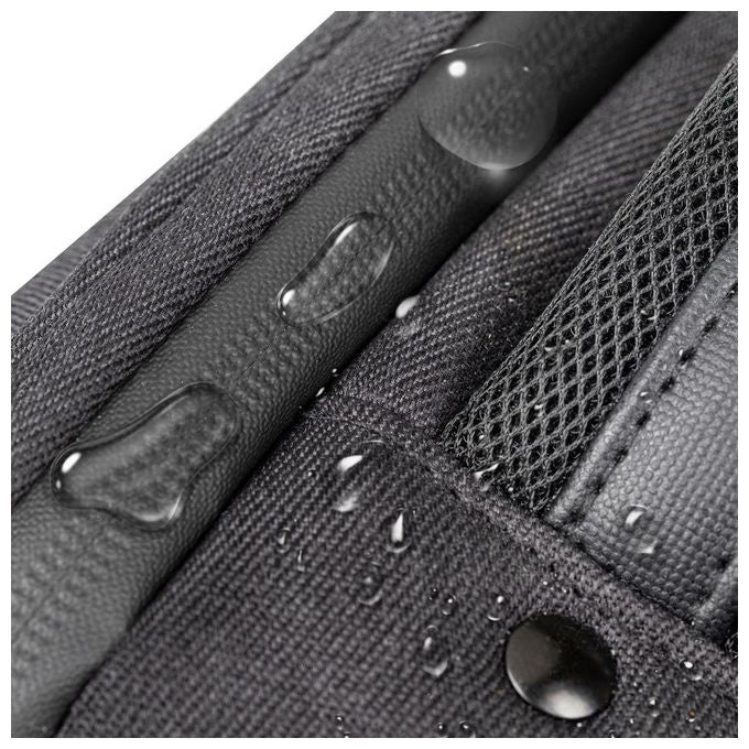 RivaCase 8126 BLACK Zaino Eco per Laptop Compatibile con 14 e Mac Air 15 Pollici in Poliestere Riciclato RPET Impermeabile con Scomparto Imbottito per Dispositivi Protezione Laterale e Inserto Antishock Colore Nero