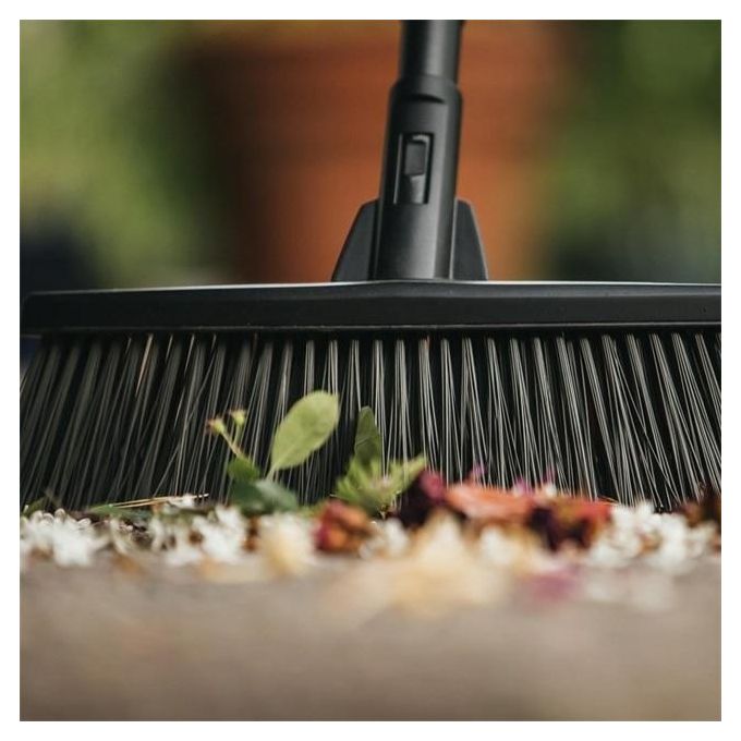 Fiskars Scopa Multiuso Setole Doppie M