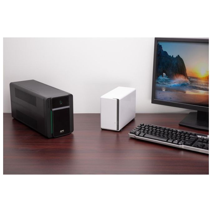 APC BVX1600LI-GR Easy UPS Gruppo di Continuita' Line Interactive 1600 VA 900 W AVR 4 Prese Schuko colore Nero