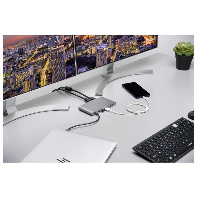 Kensington K33853WW UH1440P Docking Station Universale USB-C 10-in-1 Plug and Play 3 porte USB-A HDMI DisplayPort VGA Ethernet Gigabit Micro SD SD Audio 3.5 mm Alimentazione Pass-Through 85 W colore Nero