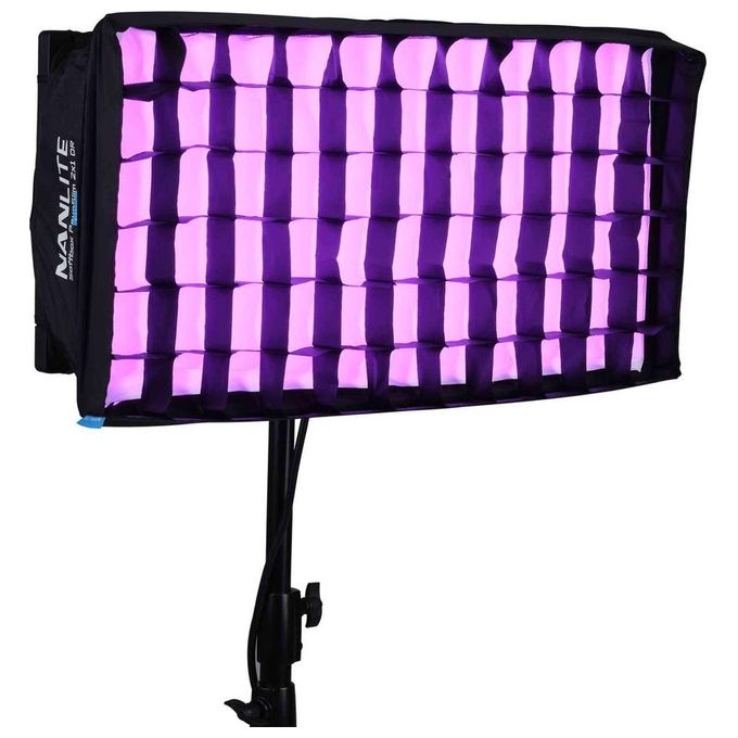 Nanlite PS120C PavoSlim 120C Pannello LED RGBWW 150 W 2700-7500 K CRI 96 TLCI 97 colore Nero