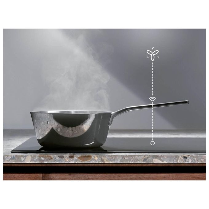 Electrolux CIL63443 Serie 600 Piano cottura a induzione 60 cm 4 zone Bridge Hob2Hood Slider Touch colore Nero