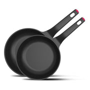 Taurus KPA3020+KPA3024 Great Moments Set di Padelle Antiaderenti 2 Pezzi Diametro 20 cm e 24 cm Adatto a Tutti i Piani Cottura Inclusa Induzione Lavabile in Lavastoviglie PFOA Free colore Nero