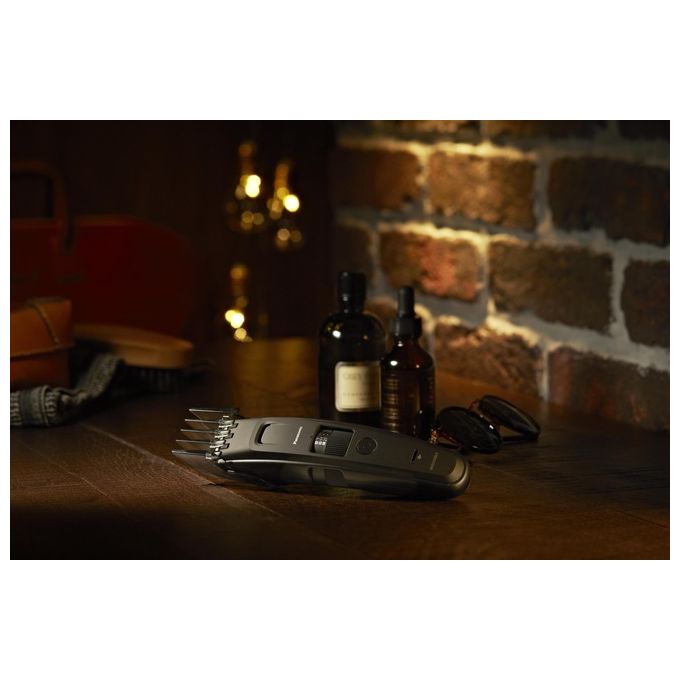 Panasonic ER-GB86-K503 Regolabarba 57 lunghezze 0,5 mm a 3 cm lame acciaio inox autonomia 50 min colore Nero