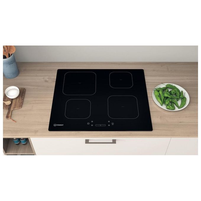 Indesit IS 83Q60 NE Piano cottura a induzione 59 cm 4 zone Touch control Booster 7200 W colore Nero