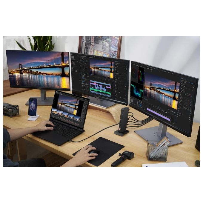 Asus 90XB08DN-BDS010 DC500 Docking Station Thunderbolt 4 Triple 4K 3 Monitor 2x HDMI 2.1 2x USB 3.2 Ethernet 2.5 Gbps 150W colore Nero
