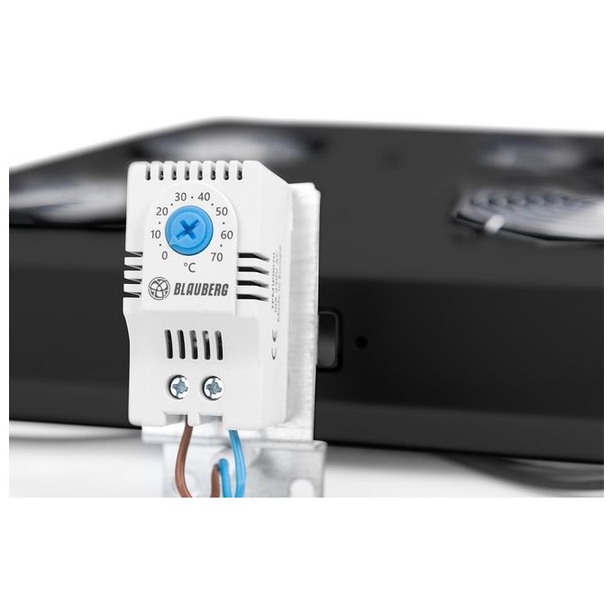 Digitus DN-19 FAN-6-SRV-B Unita' di Raffreddamento a Soffitto per Armadi Server Unique 6 Ventole Termostato Regolabile 13 8 m³-min 47 dB IP20 colore Nero