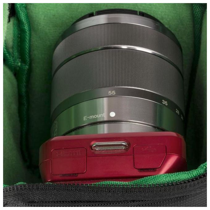 Rivacase 7412 Borsa in Poliestere per Fotocamere Digitali Nero