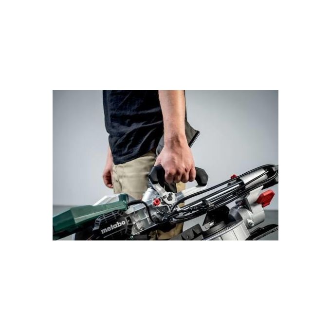 Metabo KGS 216 M Sega Troncatrice con Trazione 1200 W Lama 216 mm Precision Cut Line 305x70 mm 5000 rpm