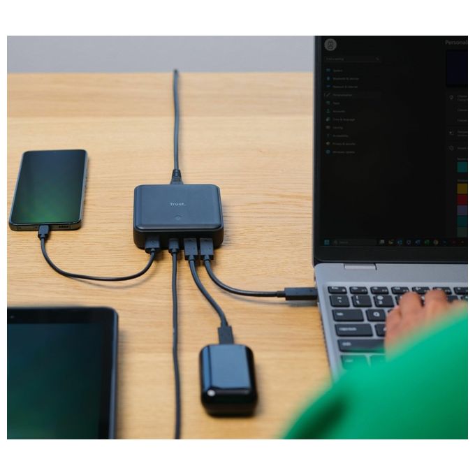 Trust 25242 Maxo Caricabatterie Desktop 100W 3x USB-C 1x USB-A 1,2 m colore Nero