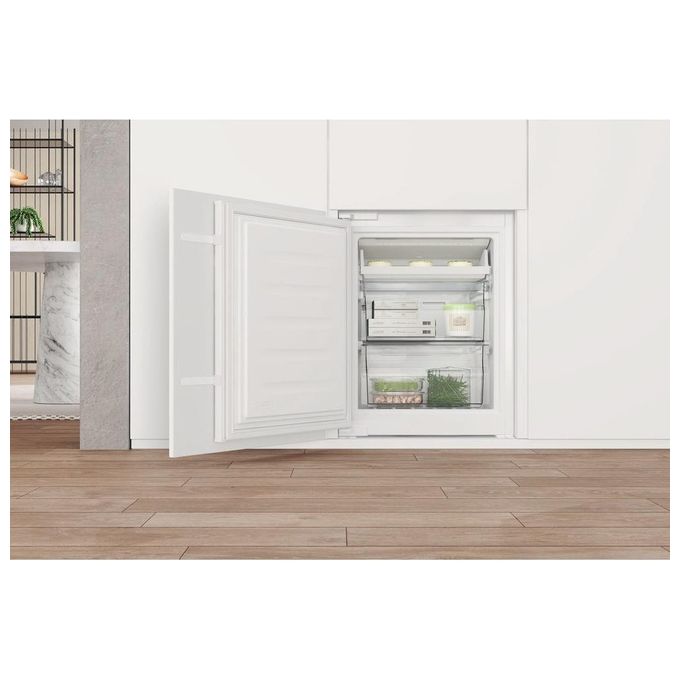 Whirlpool WHC18 T122 Frigorifero Combinato da Incasso 250 L 177 cm Classe E 32 dB Total No Frost colore Bianco