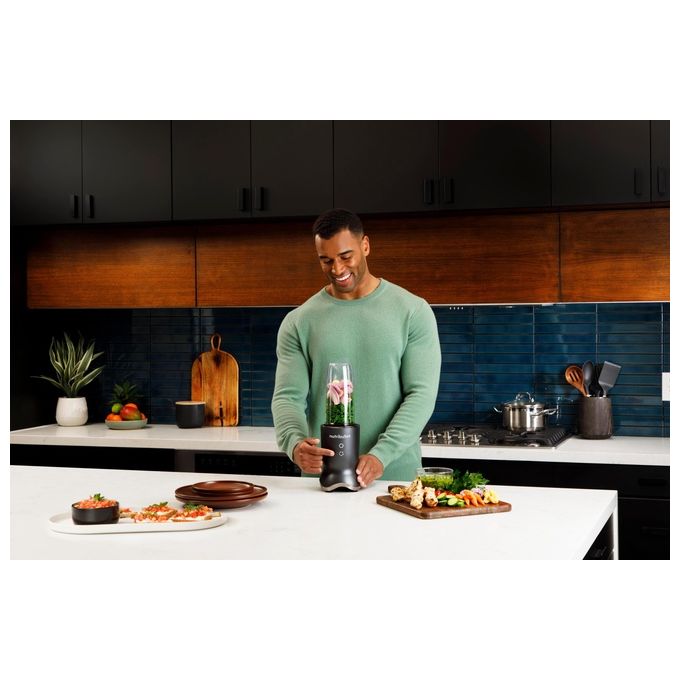 NutriBullet NB1206DGCC Ultra Frullatore da tavolo 1200W caraffa Tritan BPA Free bicchieri 900ml e 700ml colore Nero