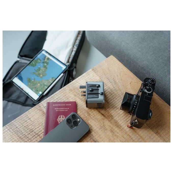 Verbatim Univesal Travel Adapter UTA-03 USB-C 30W 2xUSB-C 2xUSB-A