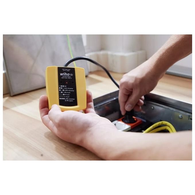 Wiha 45220 Tester per prese elettriche 230 V AC CAT II 300V LED con cavo flessibile 30 cm colore Giallo-Nero