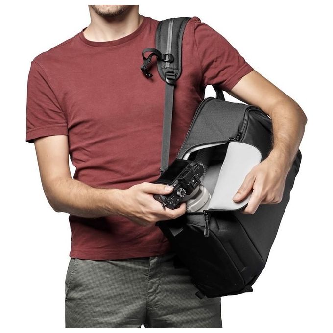 Lowepro LP37350 Flipside Backpack 300 AW III Zaino Fotografico per Fotocamera Mirrorless e DSLR 17L Doppio Accesso colore Nero