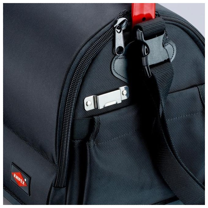 KNIPEX 00 21 08 LE Borsa portautensili LightPack Apribile su entrambi i lati Tessuto poliestere resistente con cerniera e chiusura a strappo Maniglia in acciaio con soft-grip Tracolla regolabile con tasca per cellulare Carico max 20 Kg colore Nero e Rosso