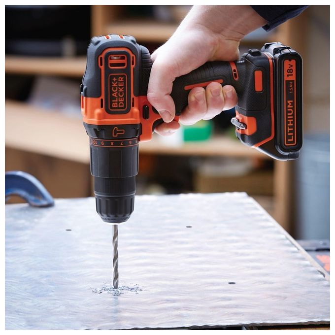Black+Decker Trapano-Avvitatore a Percussione 18V Litio 1.5Ah in Valigetta