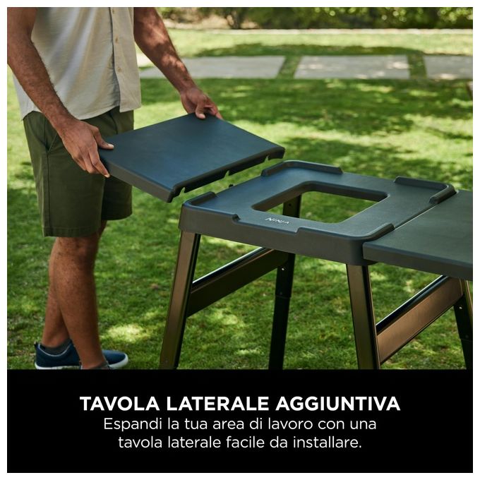Ninja 4718J800EU Woodfire Supporto Regolabile e Tavolino Laterale Ripiano Forno da Esterno Griglia BBQ Ninja Woodfire Tavolo Carichi Pesanti Supporto Forno per Pizza Nero