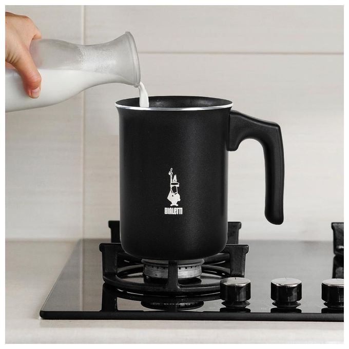 Bialetti Tutto Crema Schiumalatte da 3 Tazze con Colino Doppio per una Schiuma Robusta 0,5Lt Nero