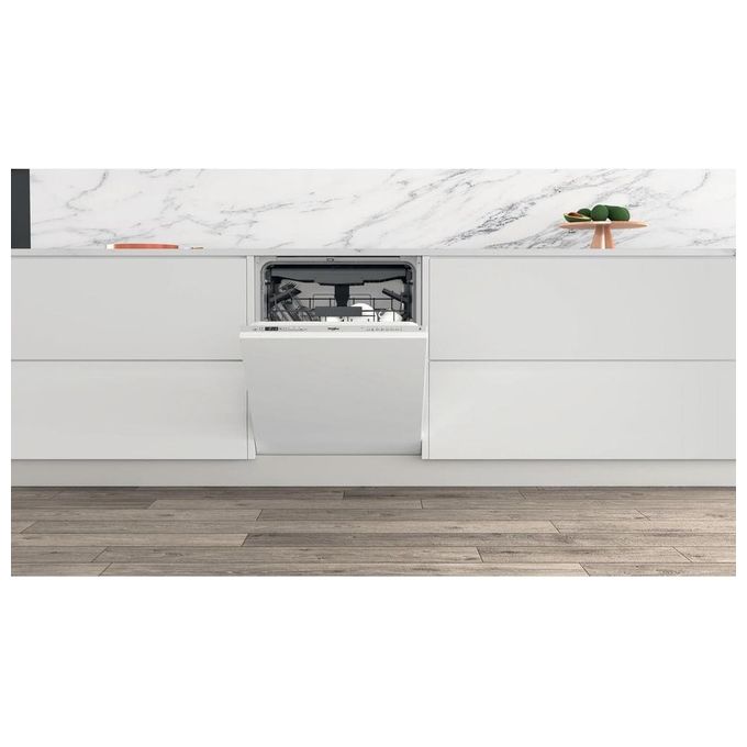 Whirlpool WIC3C33F Lavastoviglie da Incasso 14 coperti Classe D 43 dB 8 programmi 6° Senso NaturalDry (82x60x55 cm) colore Argento