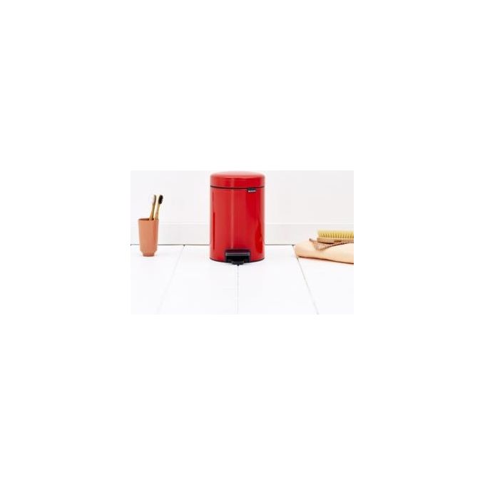 Brabantia 112140 NewIcon Pattumiera a Pedale con Secchio Interno in Plastica 3 L colore Passion Red