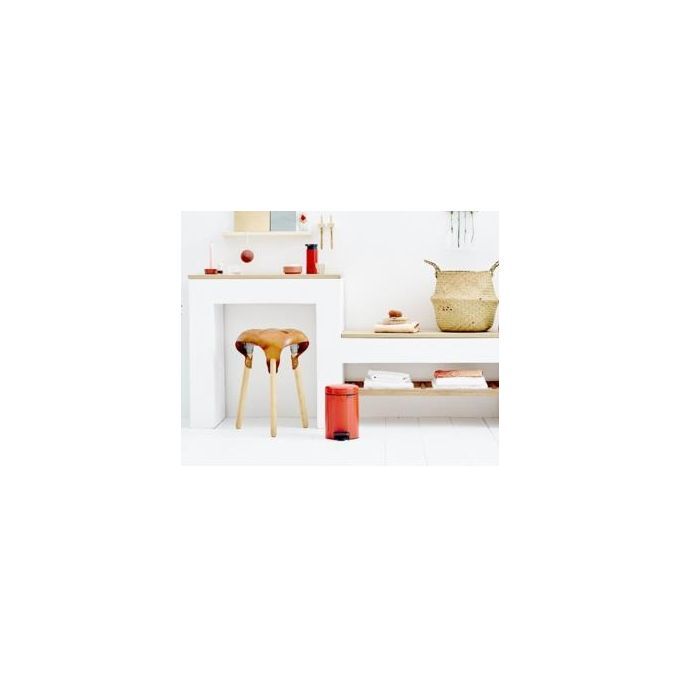 Brabantia 112140 NewIcon Pattumiera a Pedale con Secchio Interno in Plastica 3 L colore Passion Red
