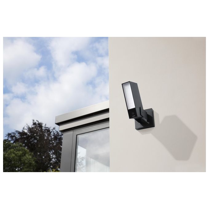 Netatmo Telecamera WIFI Esterna Intelligente, Luce Integrata, Sensore di Movimento, Visione Notturna, Senza abbonamenti, Nero Intenso, NOC-S-IT