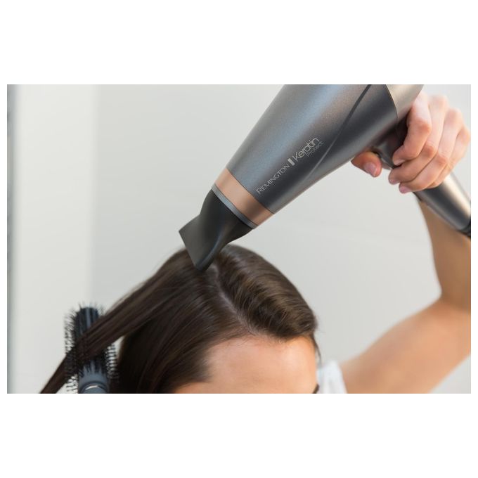 Remington AC8820 Keratin Protect Asciugacapelli 2200W Motore AC Ionico Ceramica 2 Velocita' 3 Temperature Diffusore e Concentratore colore Argento