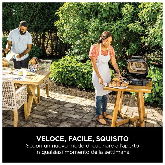 Ninja OG701EU Woodfire Barbecue Elettrico Affumicatore e Friggitrice ad Aria 7 in 1 2400 W colore Grigio Nero
